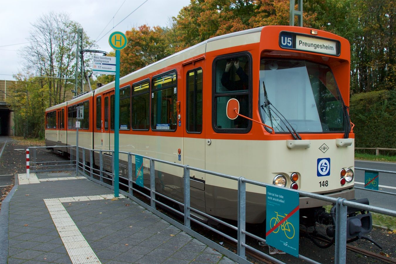 U5 nach Preungesheim in Neu-Isenburg