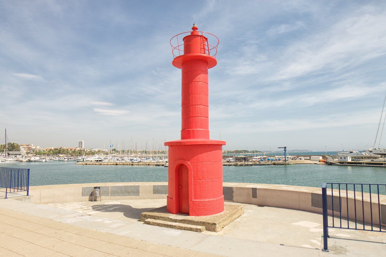 Roter Leuchtturm von Cambrils